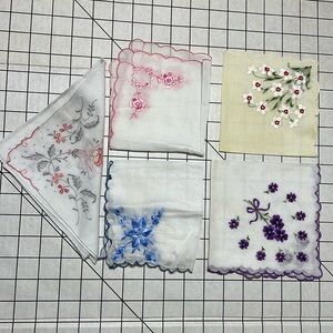 Small lot (5) vintage handkerchiefs, various colors, each w floral embroidery